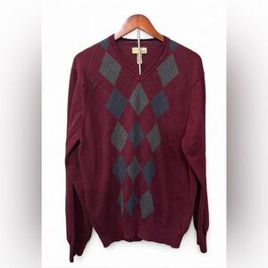 Bass Men's Maroon and Gray Argyle V-Neck Sweater